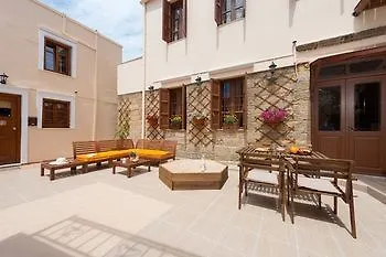 3 Charites Old Town * Rhodes City
